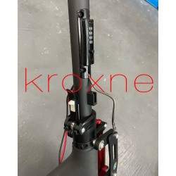 Monorim mPole V3.0 мачта - подобрена и подсилена система за сгъване с интегриран катинар Monorim - 5 Подобрена и подсилена систе