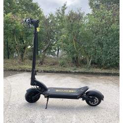 Sharkset RS1 - dva motorja 1400 W - baterija 20 ah - doseg od 50 do 70 km Sharkset - 3 Sharkset RS1 - dva motorja 1400 W - bater