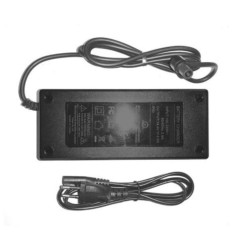 Caricabatteria per scooter elettrico Navee S60  - 1