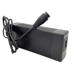 Caricabatterie per Minimotori 58,1V 2A Mini Scooter Dualtron LP-16 connettore isolato a 3 pin Minimotors - 3